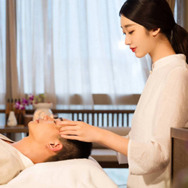 南京玄武Yayu养生馆秉持“客户至上”的服务理念